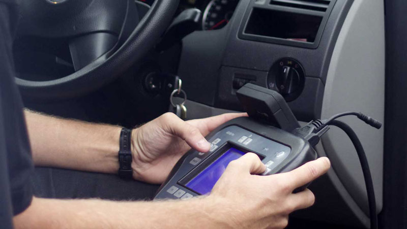 Car Key Programming - Locksmith in Dubai
