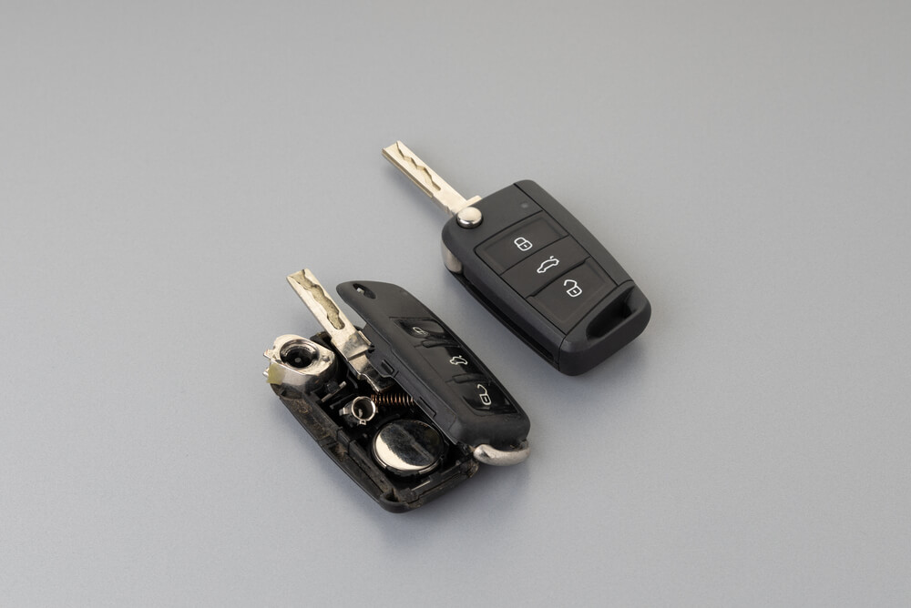 Locksmith Dubai: Tips to Choose The Best Car Key Replacement