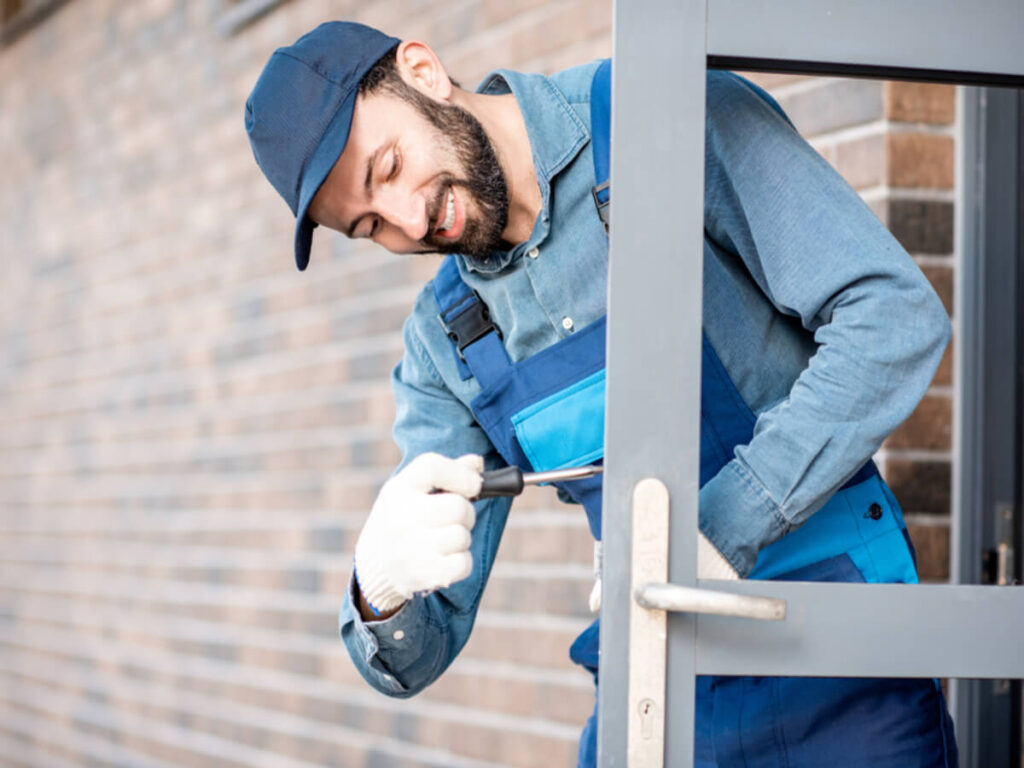 10 reasons why you need an emergency locksmith service